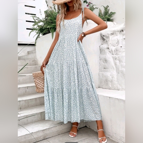 Boutique Dresses & Skirts - NEW Boho Mini Floral Tiered Cami Maxi Dress White